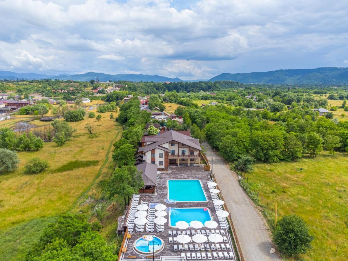 Sofion Hotel&Resort Solotwyno Exterior foto